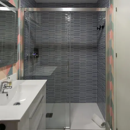 Lujoso Apartamento Con Piscina Compartida 2 Seville Exterior photo